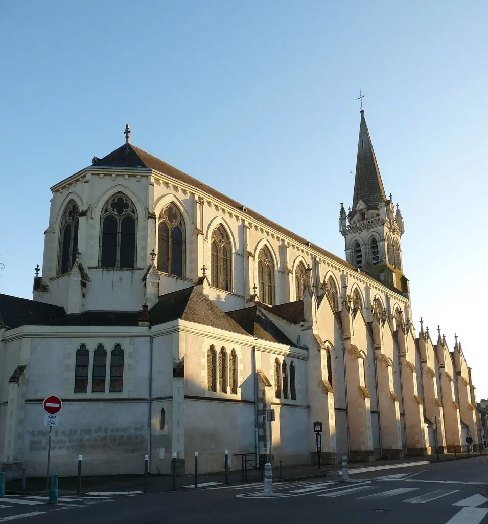 Extérieur de l’église Sainte-Thérèse à Angers